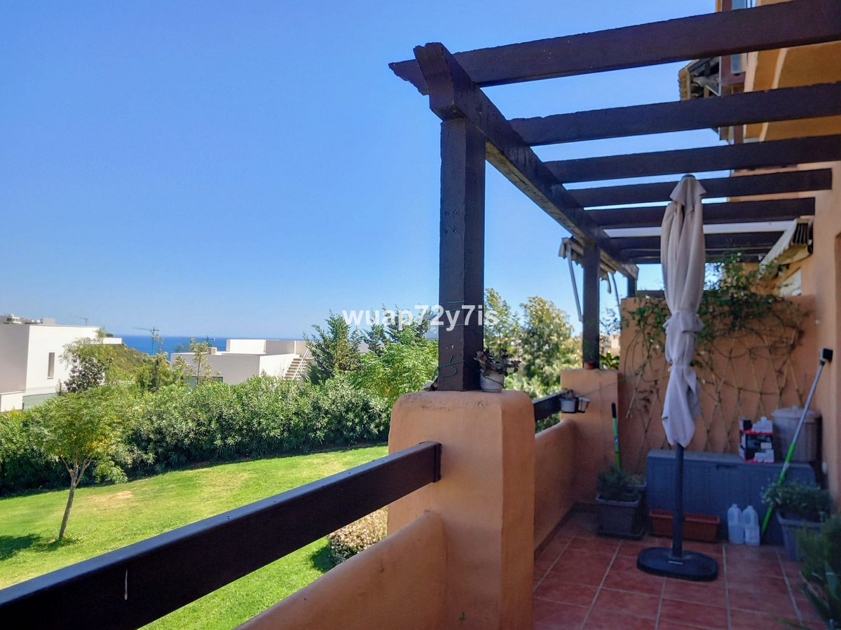 Appartement te koop in Casares Playa | 2 slaapkamers H5148268