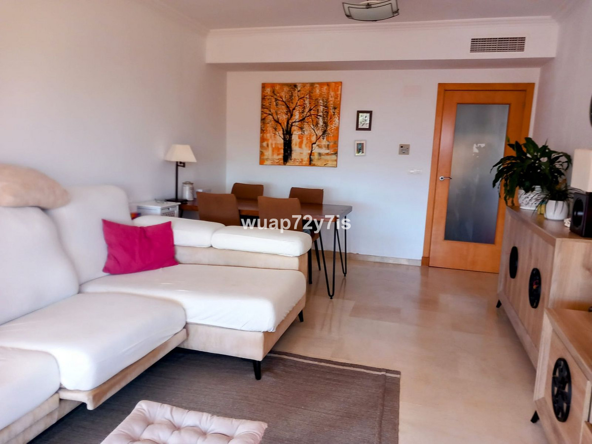 Appartement te koop in Casares Playa | 2 slaapkamers H5148268