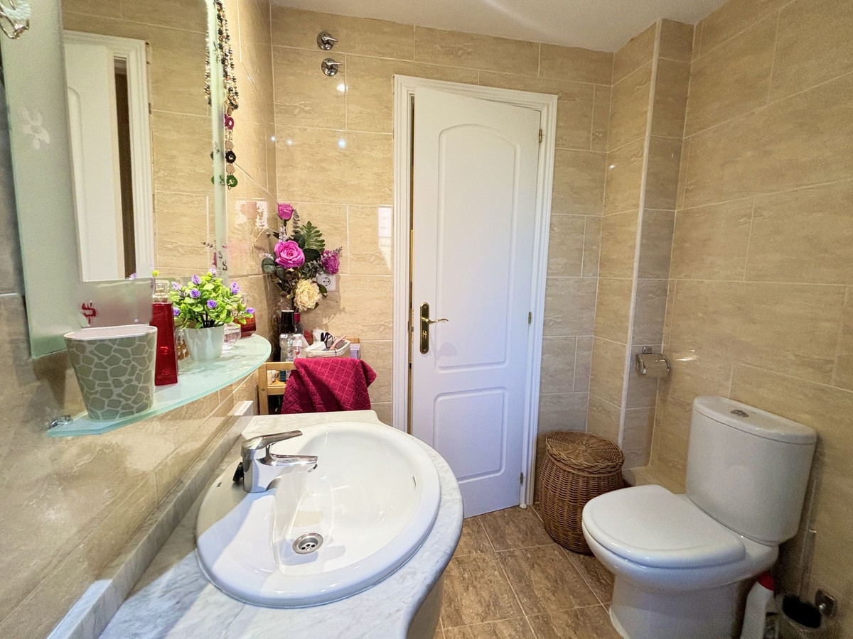 Appartement te koop in Casares Playa | 2 slaapkamers H5153062