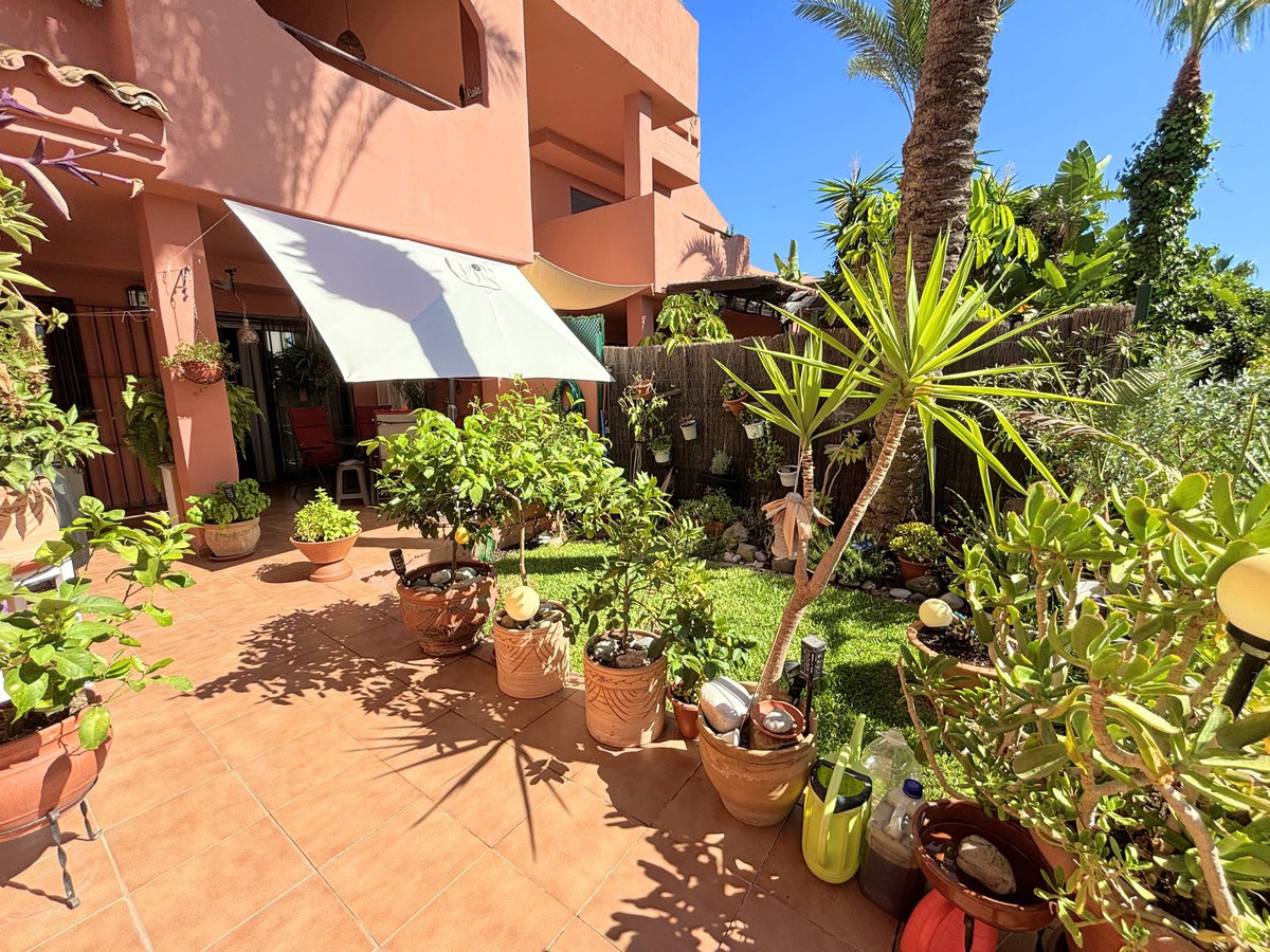 Appartement te koop in Casares Playa | 2 slaapkamers H5153062