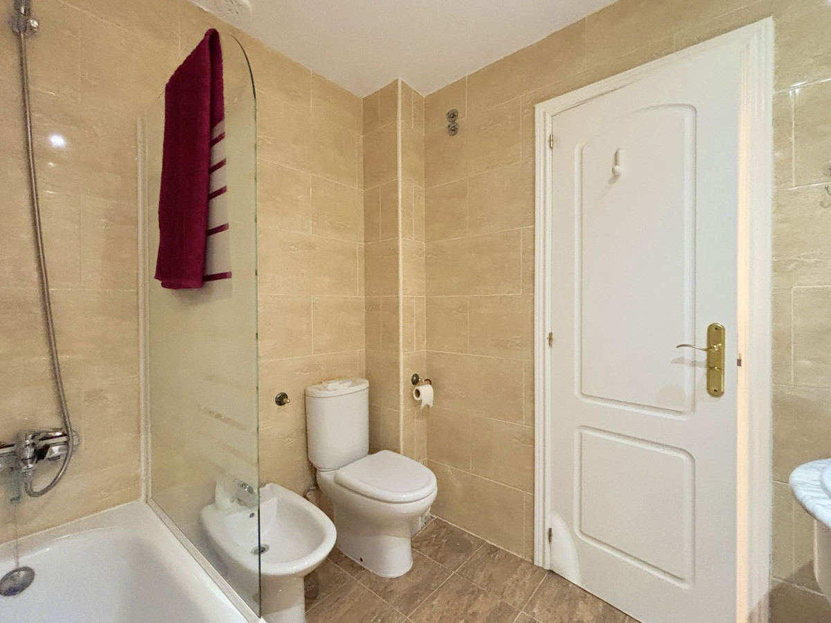 Appartement te koop in Casares Playa | 2 slaapkamers H5153062