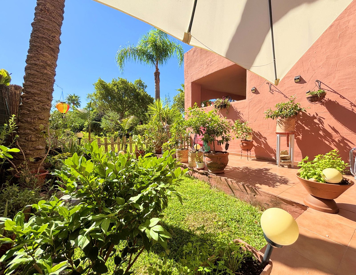 Appartement te koop in Casares Playa | 2 slaapkamers H5153062
