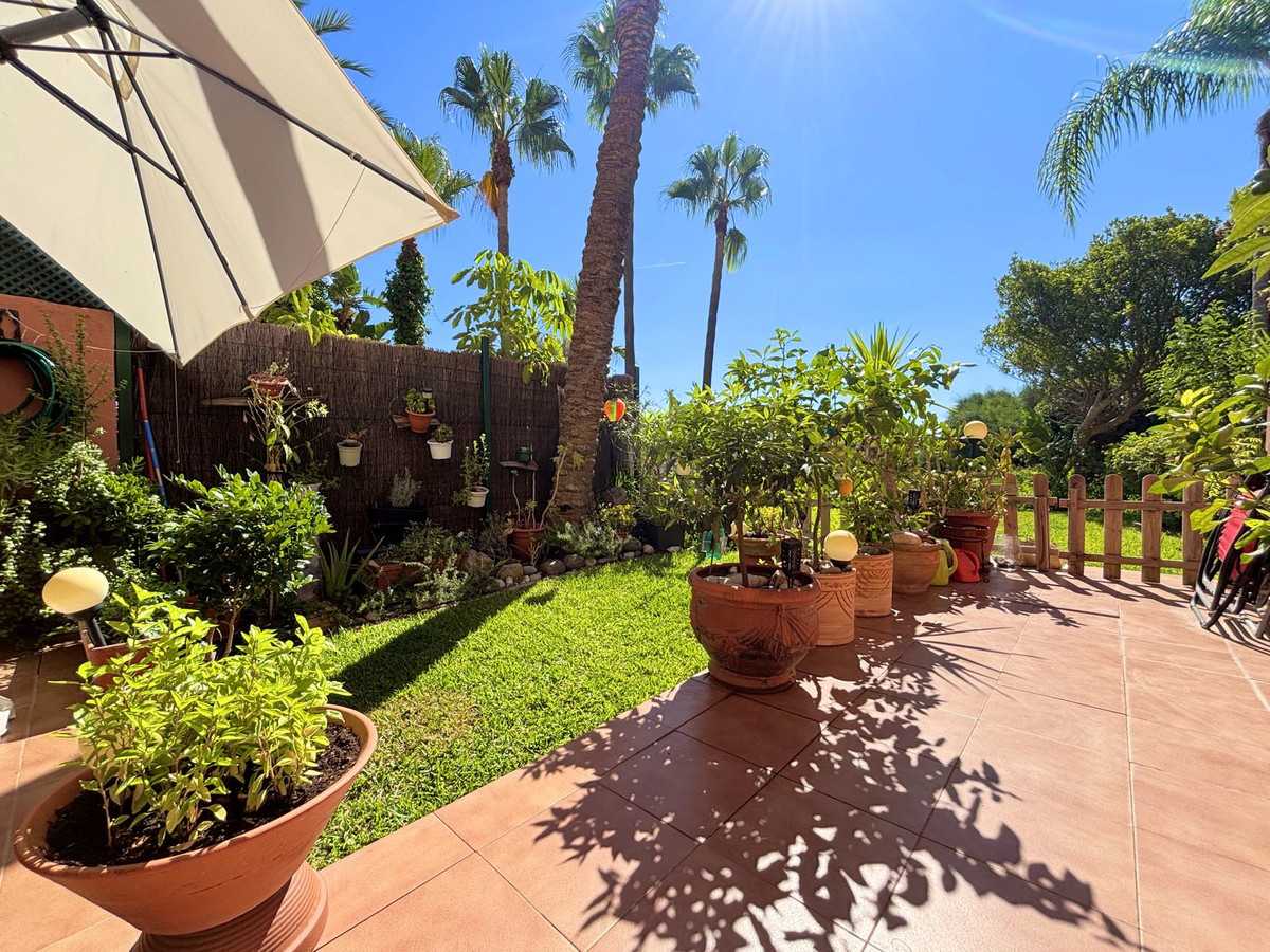 Appartement te koop in Casares Playa | 2 slaapkamers H5153062
