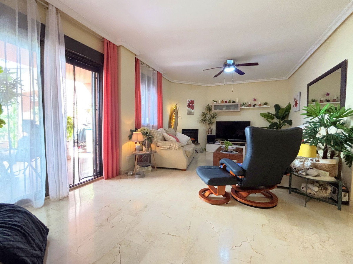 Appartement te koop in Casares Playa | 2 slaapkamers H5153062