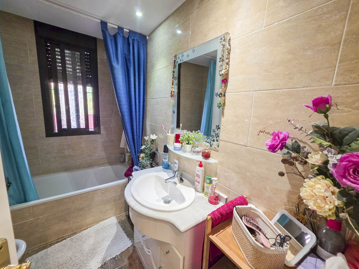 Appartement te koop in Casares Playa | 2 slaapkamers H5157136