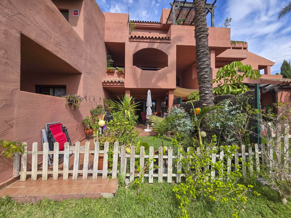 Appartement te koop in Casares Playa | 2 slaapkamers H5157136