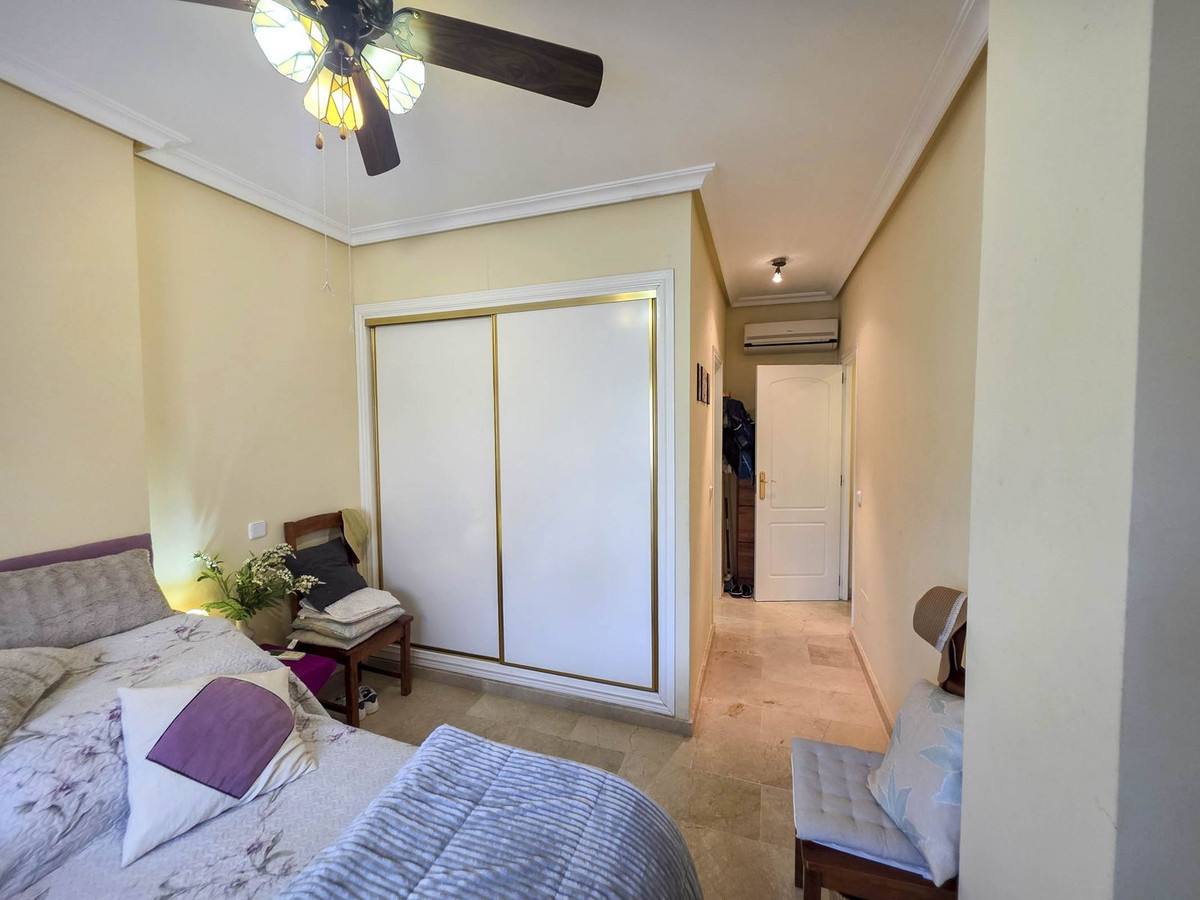 Appartement te koop in Casares Playa | 2 slaapkamers H5157136