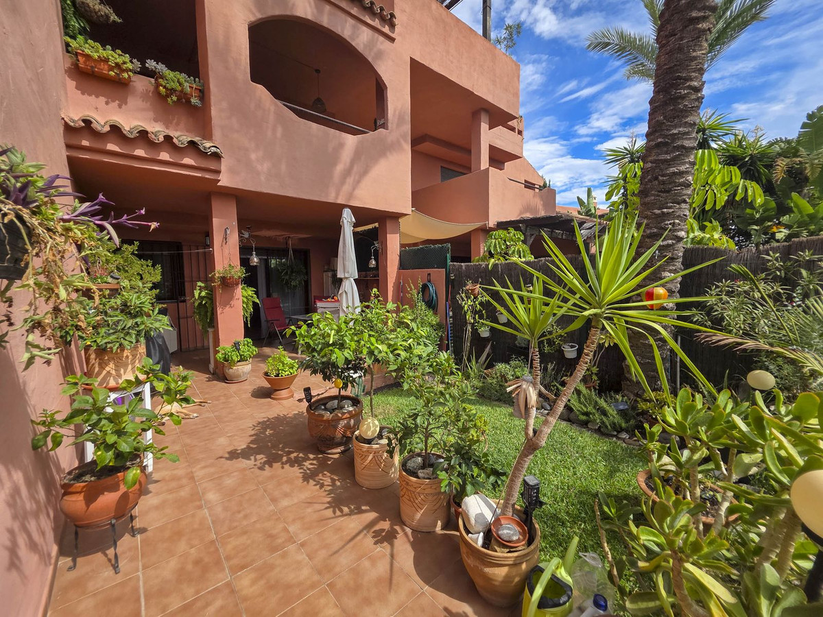 Appartement te koop in Casares Playa | 2 slaapkamers H5157136