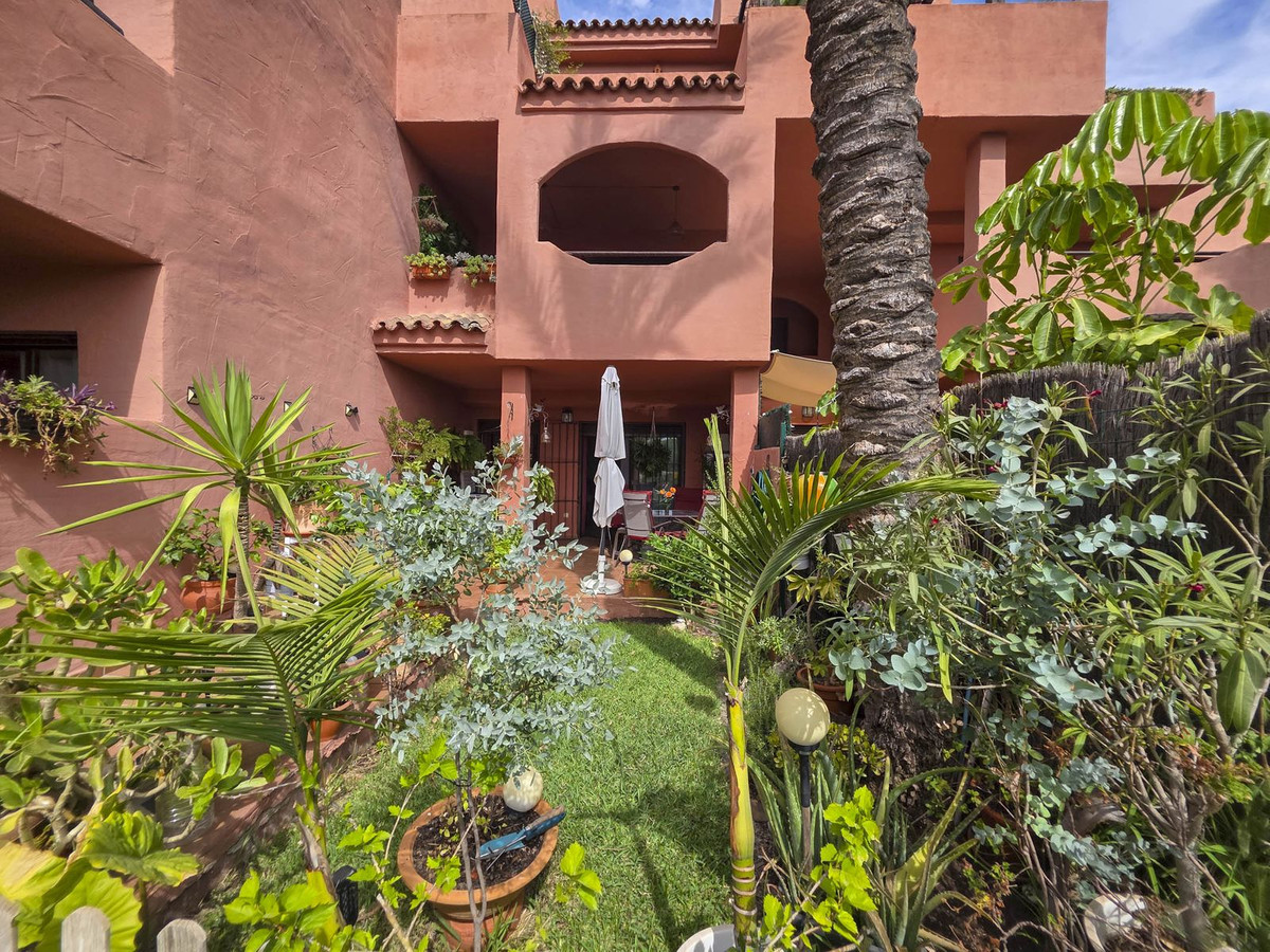 Appartement te koop in Casares Playa | 2 slaapkamers H5157136