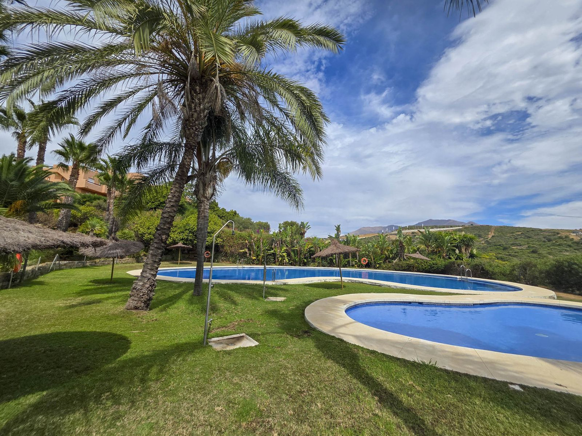 Appartement te koop in Casares Playa | 2 slaapkamers H5157136
