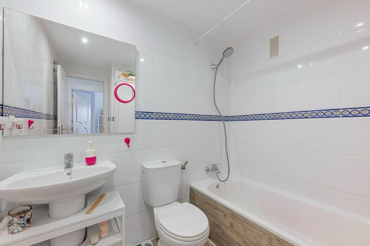 Appartement te koop in Casares Playa | 3 slaapkamers H5158834