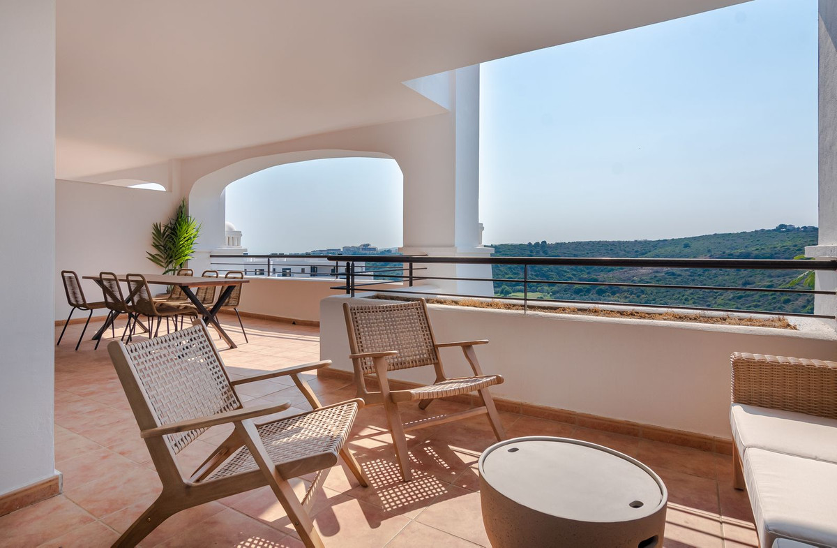 Appartement te koop in Casares Playa | 2 slaapkamers H5161426