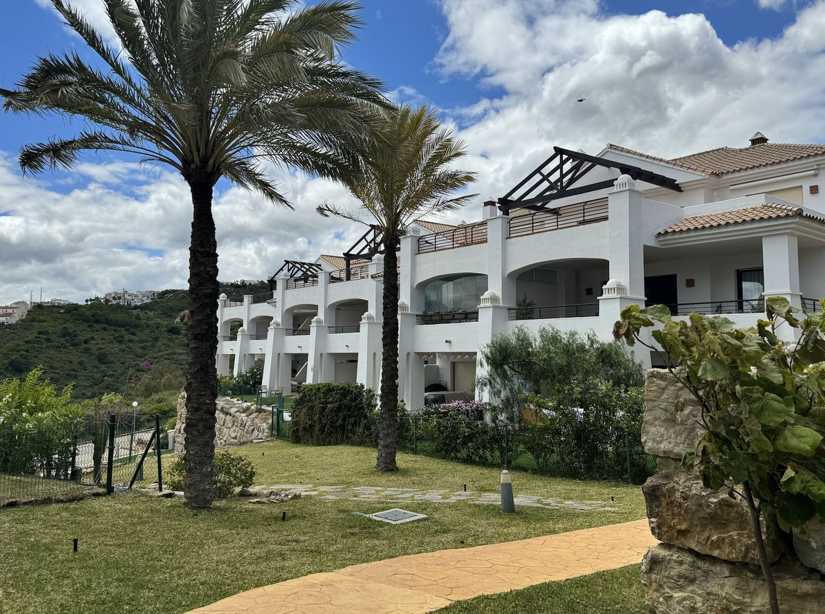 Appartement te koop in Casares Playa | 2 slaapkamers H5161426