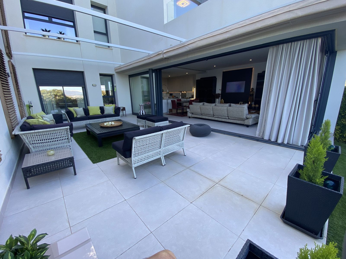 Duplex te koop in Casares Playa | 3 slaapkamers H5211961