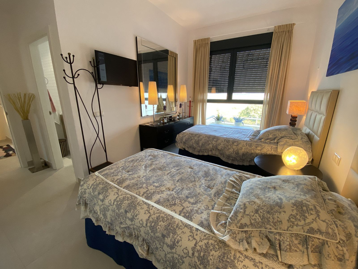 Duplex te koop in Casares Playa | 3 slaapkamers H5211961