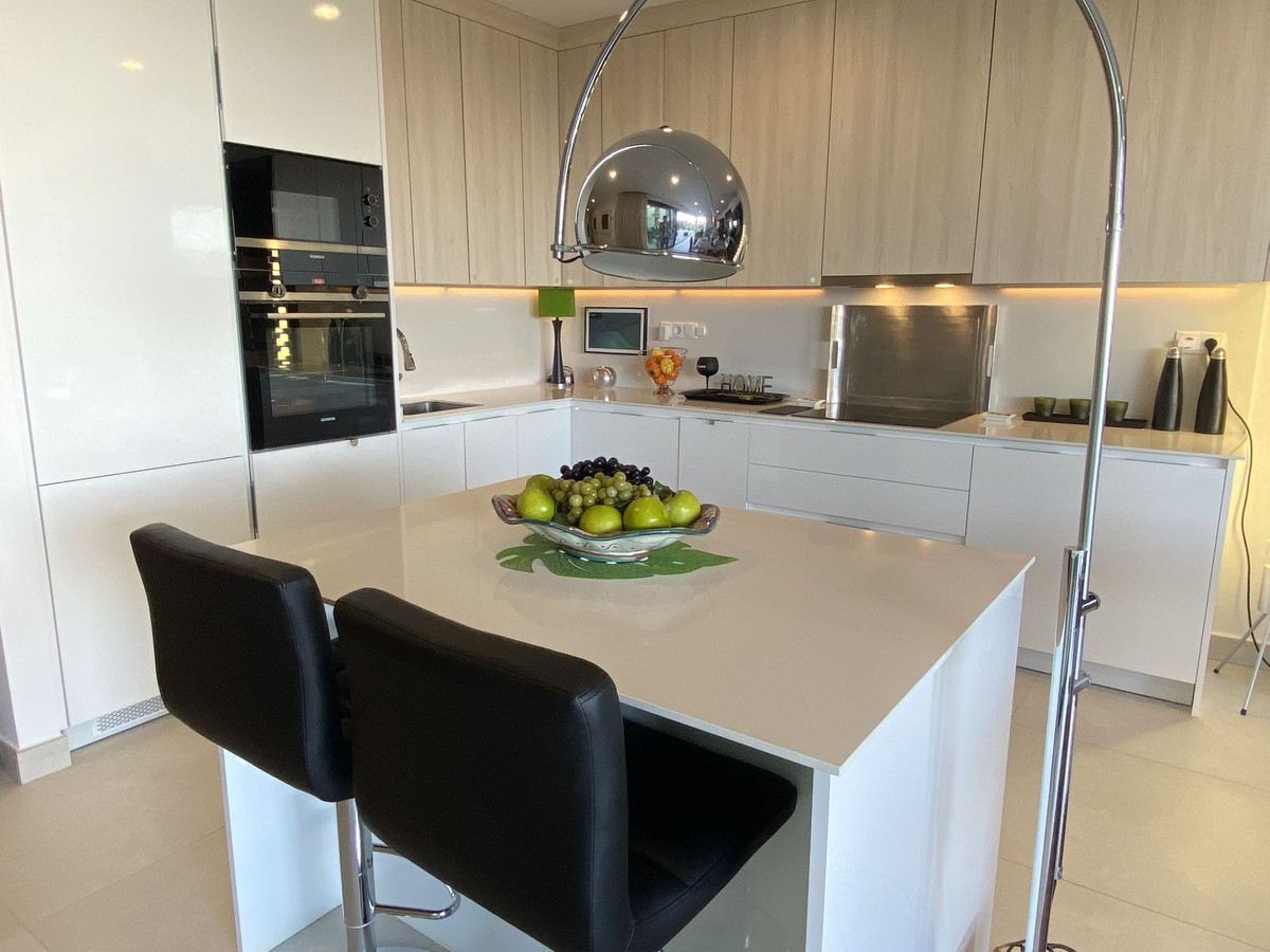 Duplex te koop in Casares Playa | 3 slaapkamers H5211961