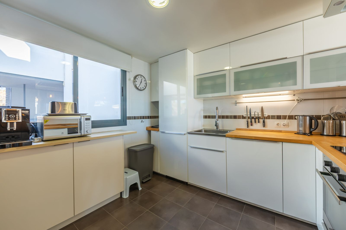 Penthouse te koop in Casares Playa | 2 slaapkamers H5220052