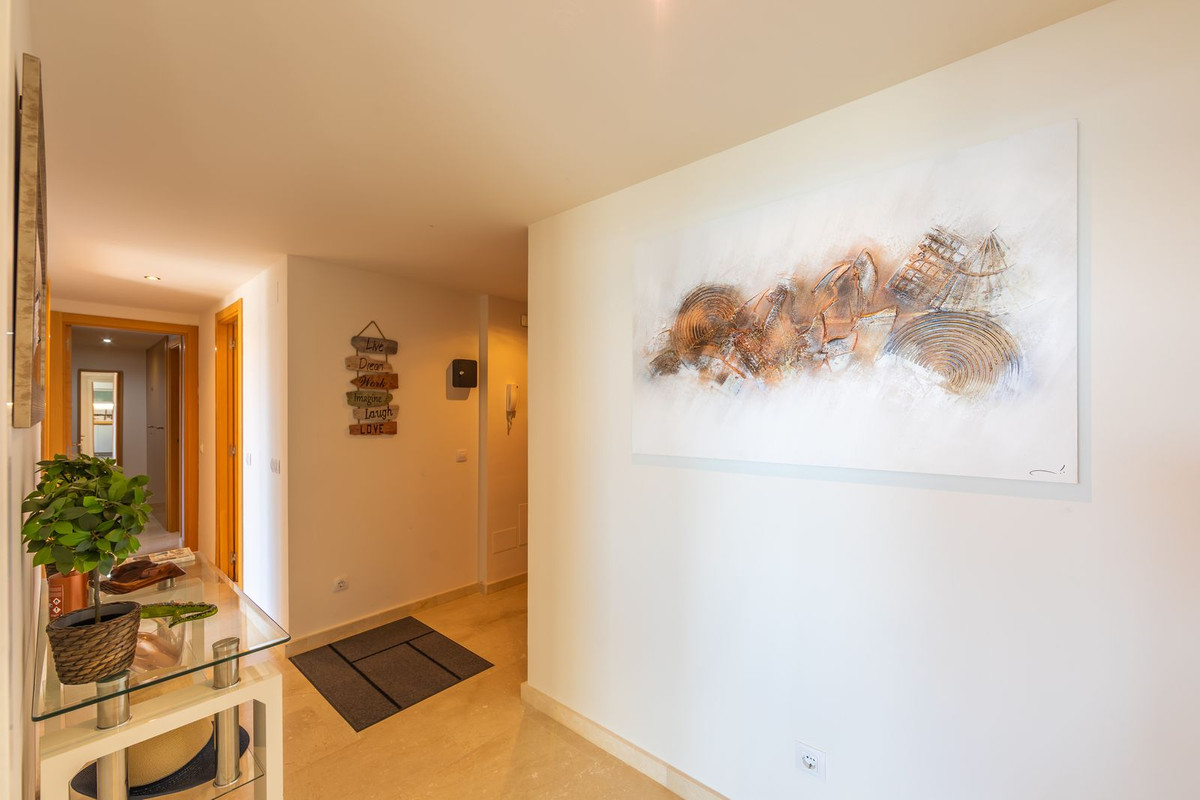 Penthouse te koop in Casares Playa | 2 slaapkamers H5220052