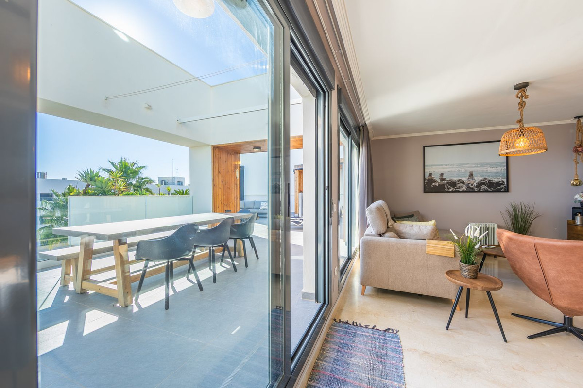 Penthouse te koop in Casares Playa | 2 slaapkamers H5220052