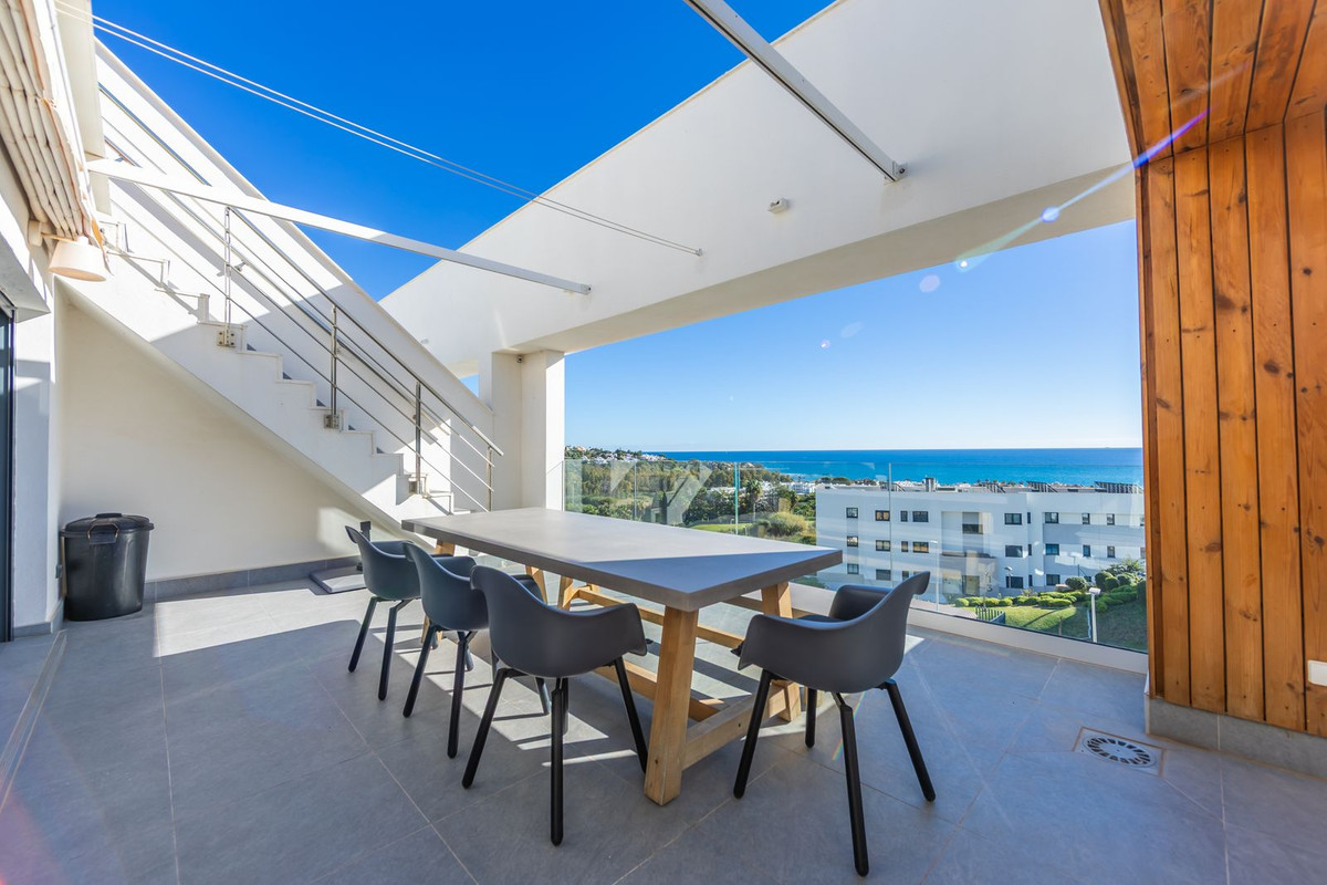 Penthouse te koop in Casares Playa | 2 slaapkamers H5220052