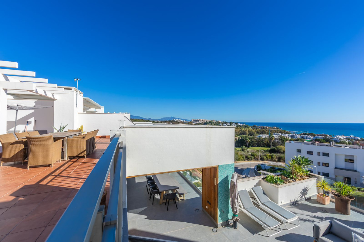 Penthouse te koop in Casares Playa | 2 slaapkamers H5220052