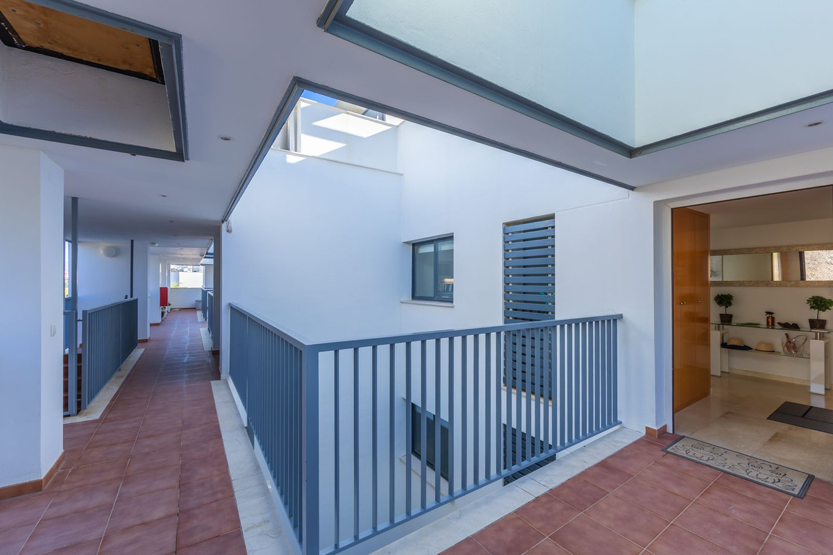 Penthouse te koop in Casares Playa | 2 slaapkamers H5220052