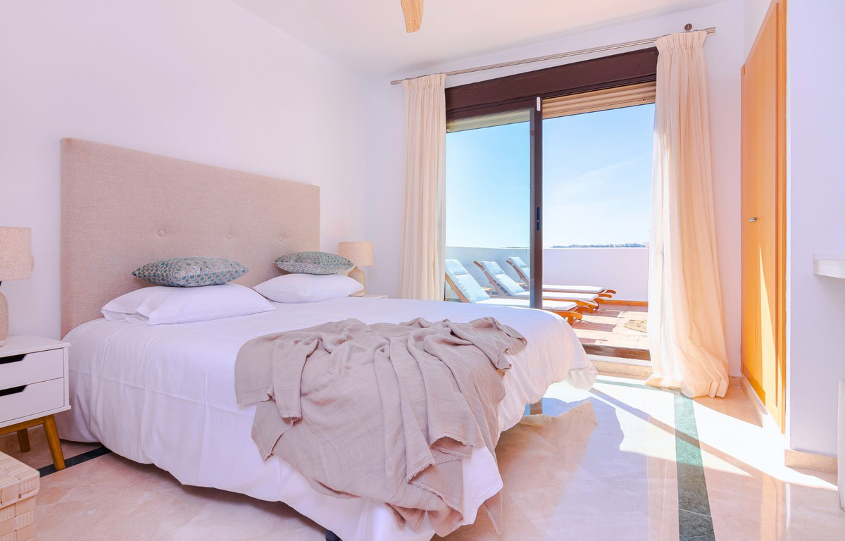 Penthouse te koop in Casares Playa | 3 slaapkamers H5245525