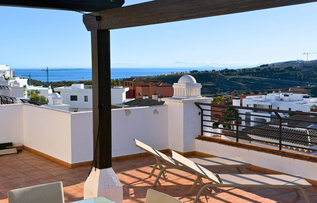 Penthouse te koop in Casares Playa | 3 slaapkamers H5245525