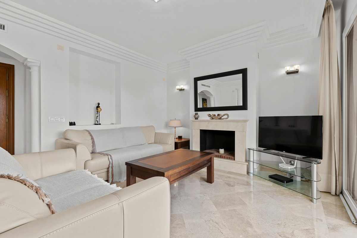 Penthouse te koop in Casares Playa | 3 slaapkamers H5248078