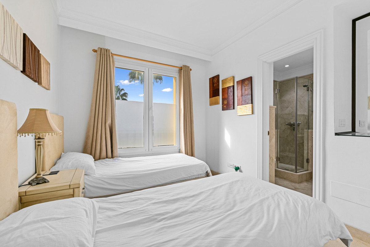 Penthouse te koop in Casares Playa | 3 slaapkamers H5248078