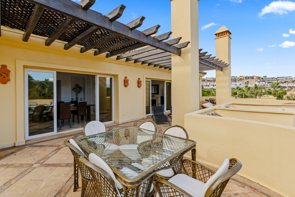 Penthouse te koop in Casares Playa | 3 slaapkamers H5248078