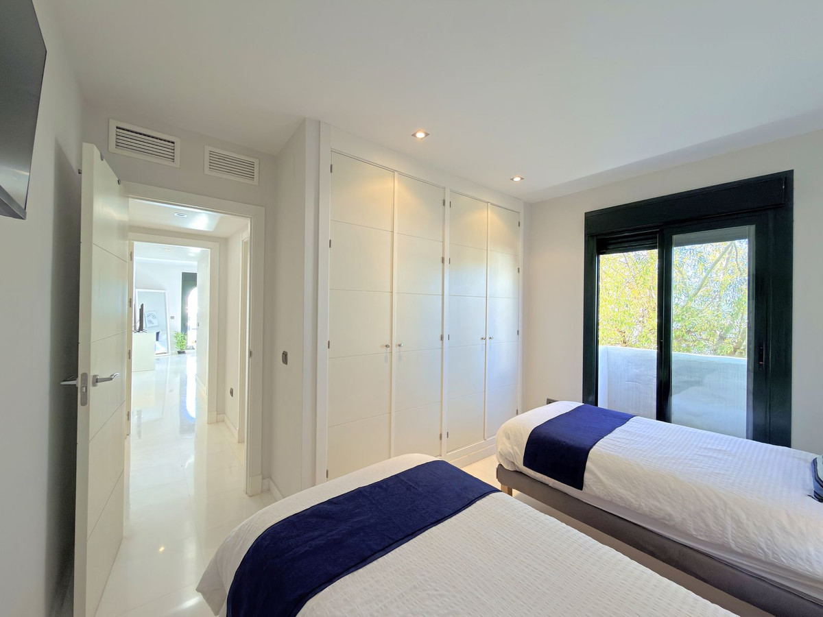 Appartement te koop in Casares Playa | 2 slaapkamers H5249890