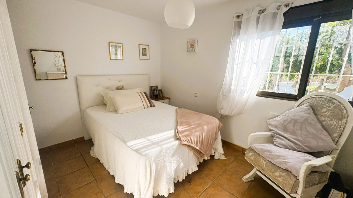 Huis te koop in Casares Playa | 2 slaapkamers H5264317