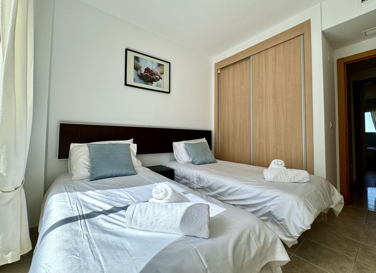Appartement te koop in Casares Playa | 2 slaapkamers H5292076