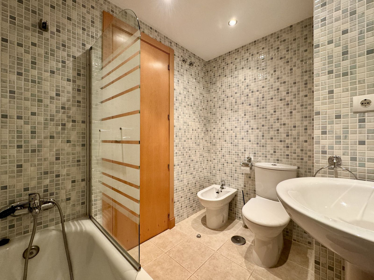 Appartement te koop in Casares Playa | 2 slaapkamers H5292076