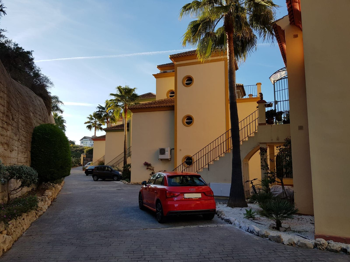 Appartement te koop in Casares Playa | 2 slaapkamers H5294470