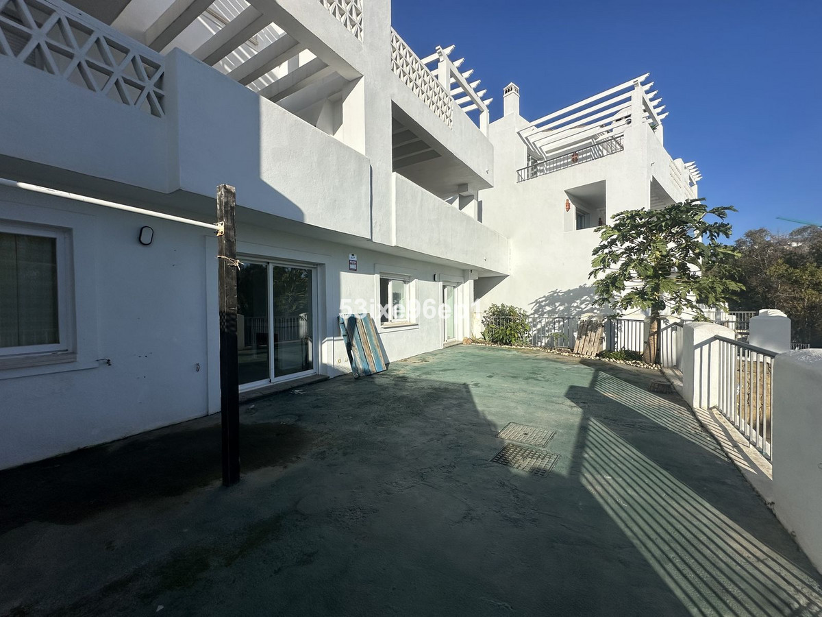Appartement te koop in Casares Playa | 2 slaapkamers H5306623