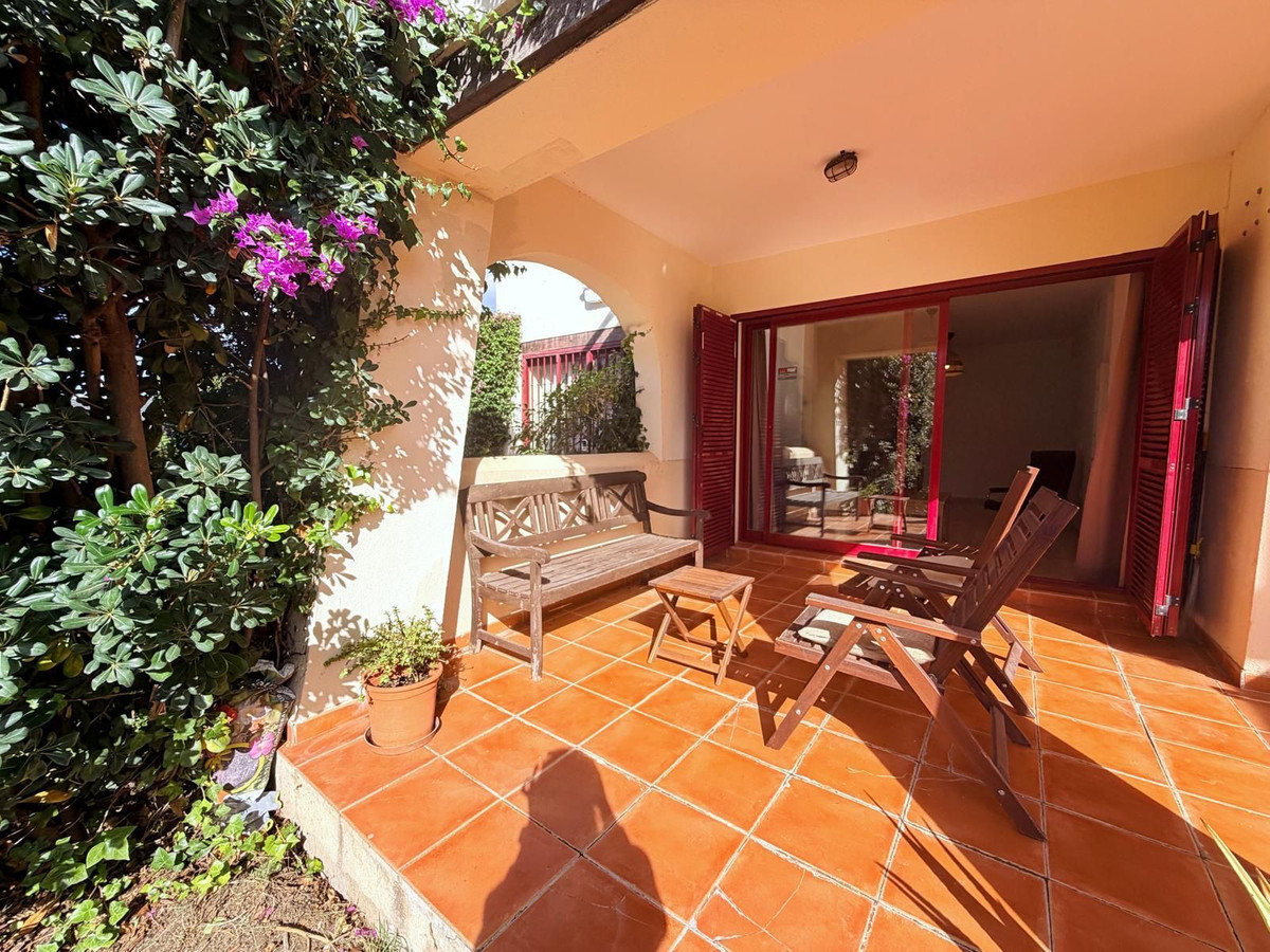 Appartement te koop in Casares Playa | 2 slaapkamers H5319466