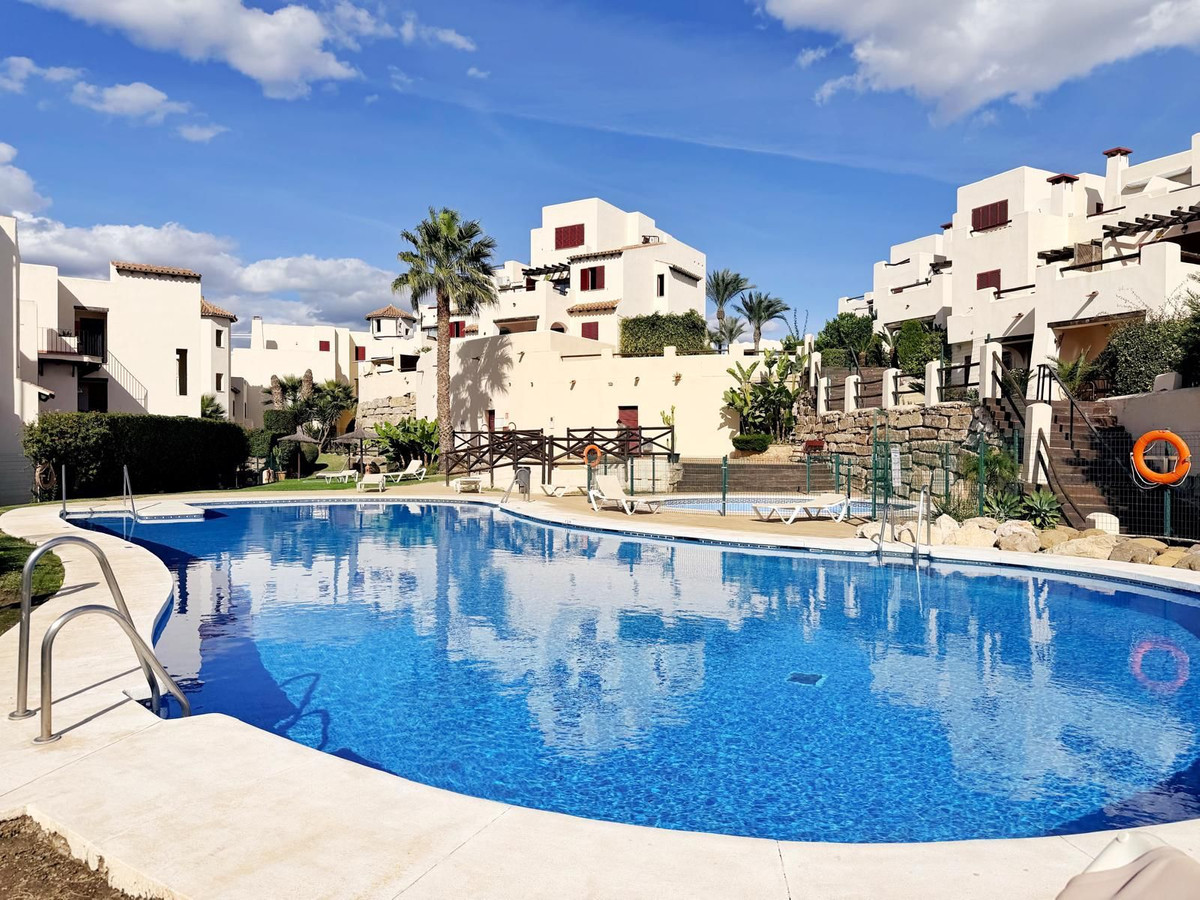 Appartement te koop in Casares Playa | 2 slaapkamers H5319466