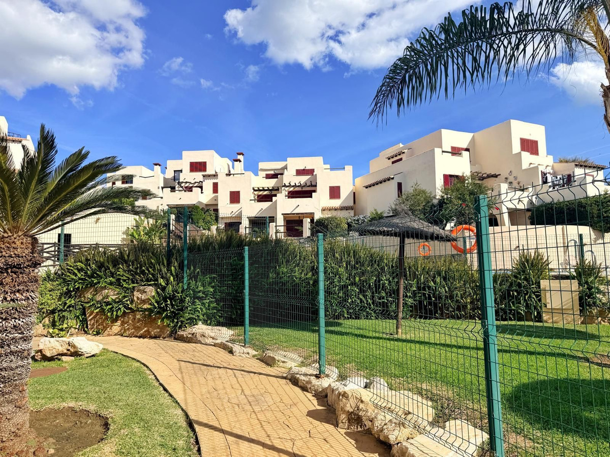 Appartement te koop in Casares Playa | 2 slaapkamers H5319466