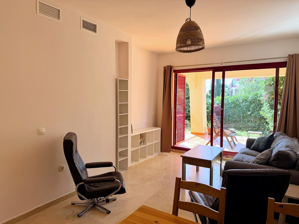 Appartement te koop in Casares Playa | 2 slaapkamers H5319466