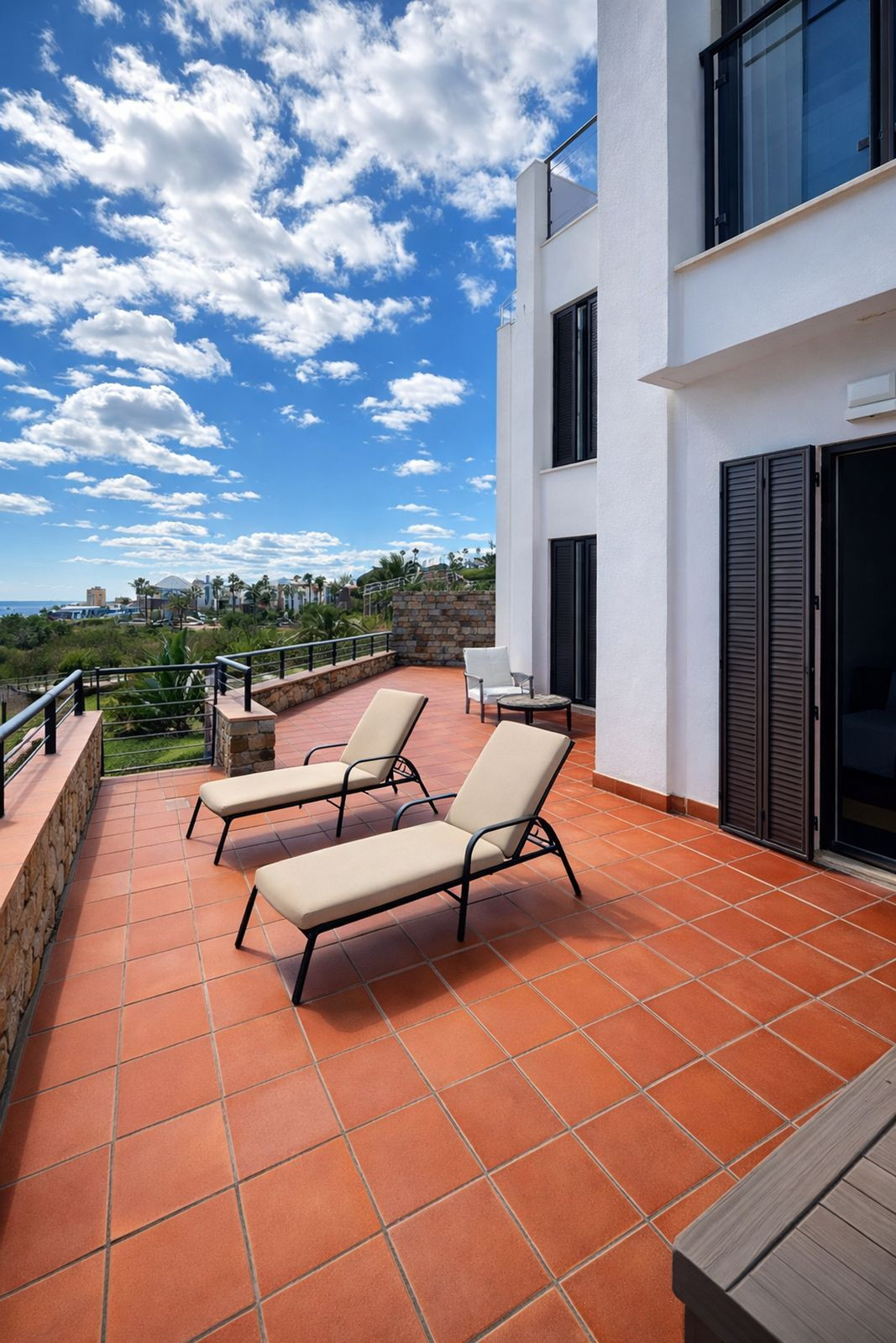 Appartement te koop in Casares Playa | 2 slaapkamers H5320657