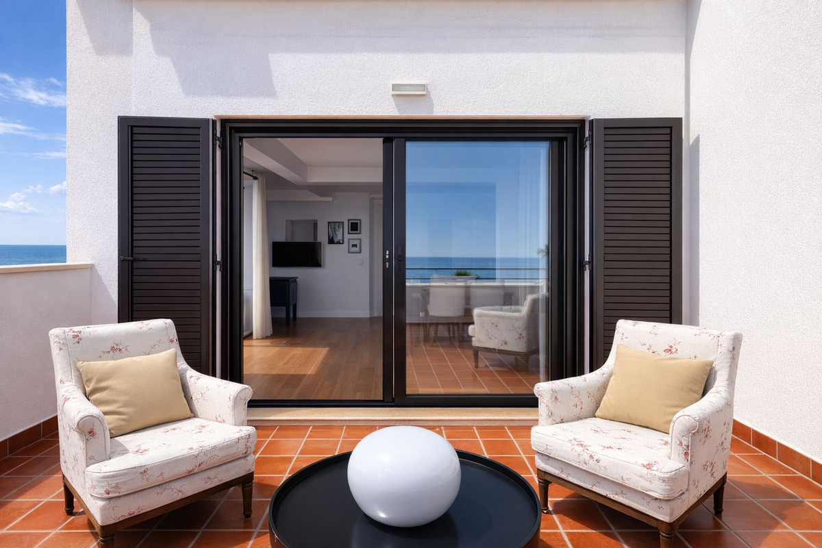 Appartement te koop in Casares Playa | 2 slaapkamers H5320657