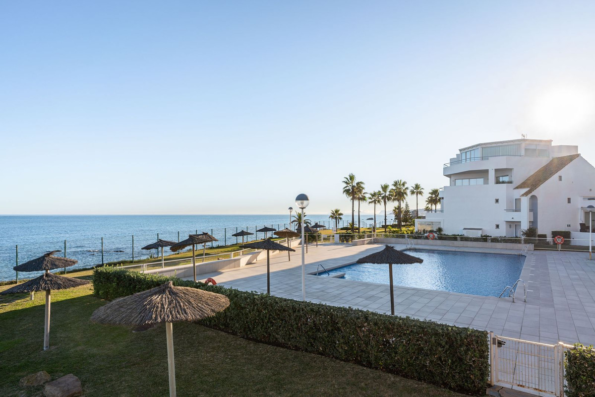 Appartement te koop in Casares Playa | 2 slaapkamers H5320657