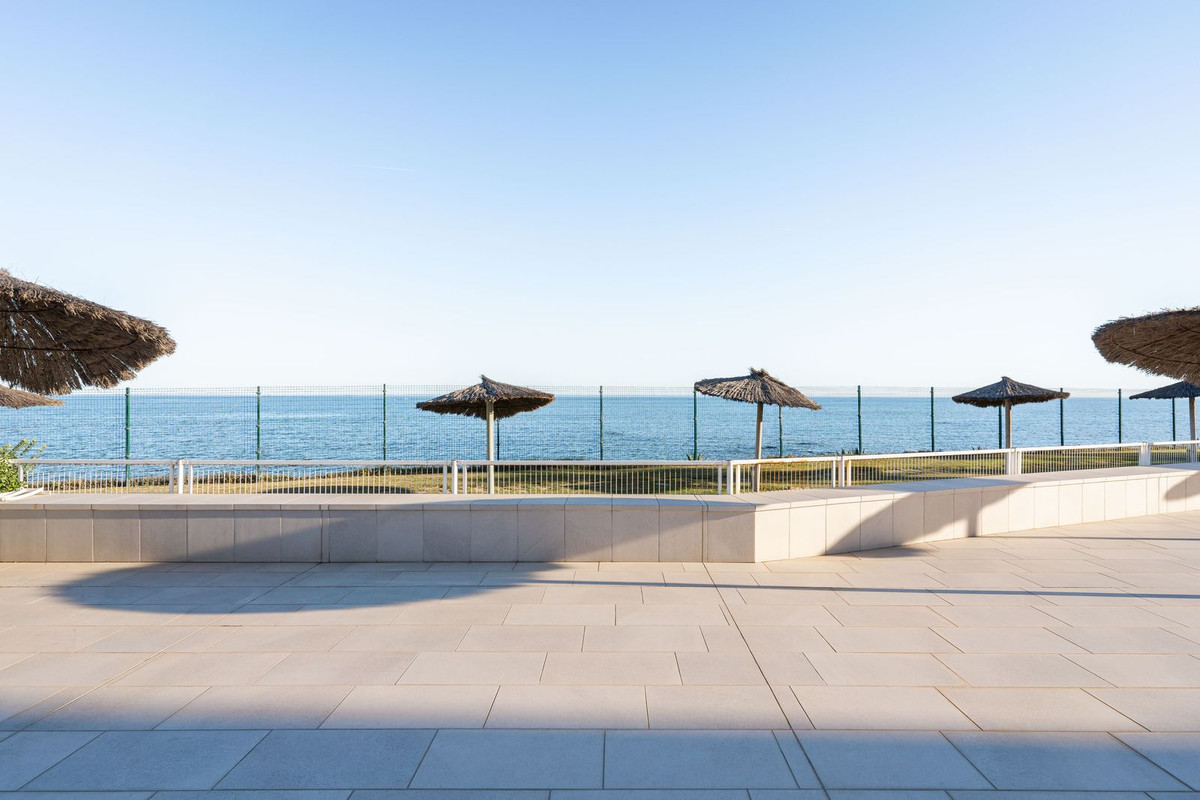 Appartement te koop in Casares Playa | 2 slaapkamers H5320657