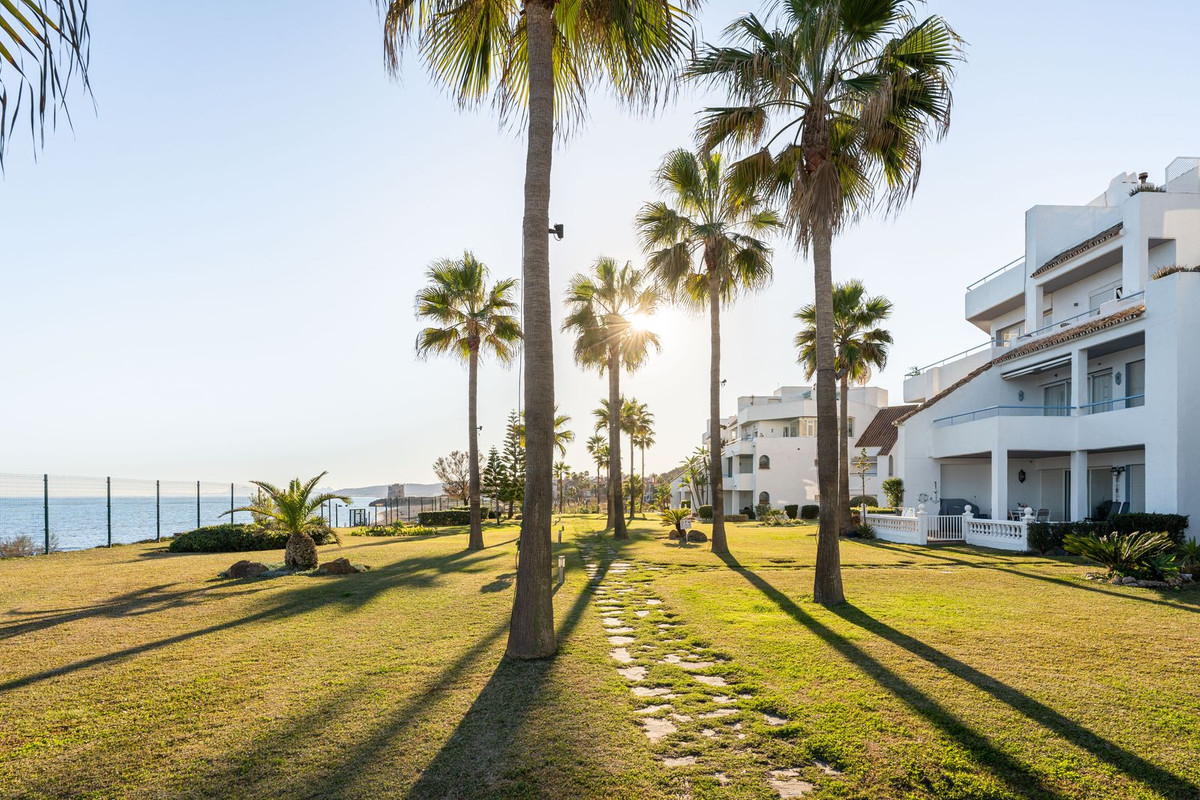 Appartement te koop in Casares Playa | 2 slaapkamers H5320657