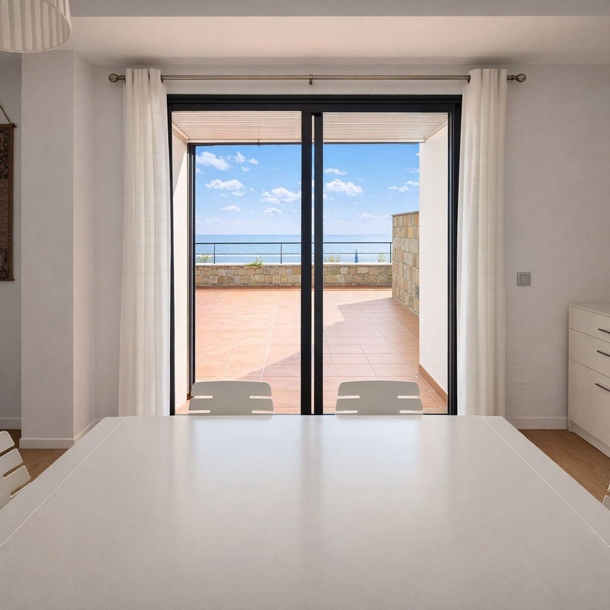 Appartement te koop in Casares Playa | 2 slaapkamers H5320657