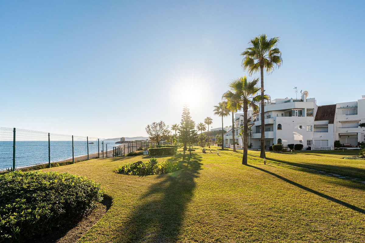 Appartement te koop in Casares Playa | 2 slaapkamers H5320657