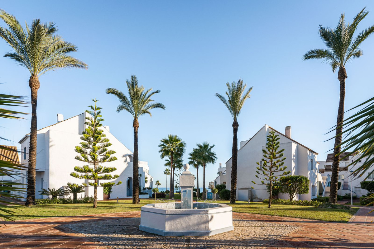 Appartement te koop in Casares Playa | 2 slaapkamers H5320657