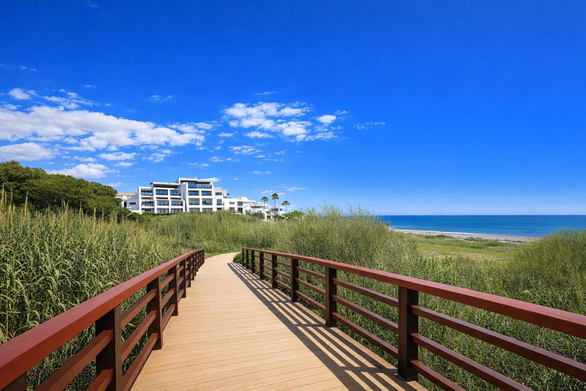 Appartement te koop in Casares Playa | 2 slaapkamers H5320657